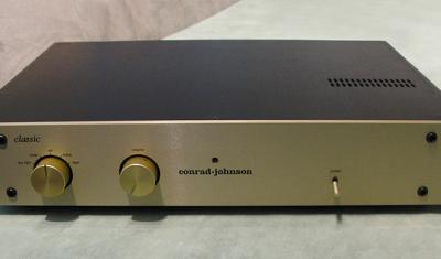 conrad-johnson Classic line/phono valve preamplifier - world launch at unPlugged 2008