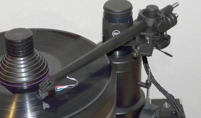 Kuzma 4POINT Tonearm
