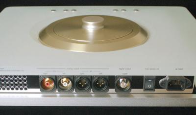 Zanden Model 2500 back