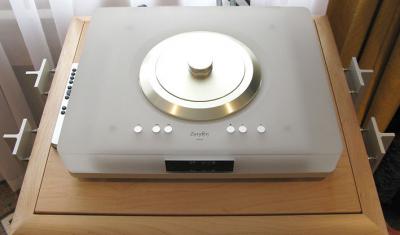 Zanden Model 2500 Signature CD player